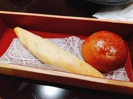 フレンチコースのパン フレンチ,グルメ,食べ物の写真素材