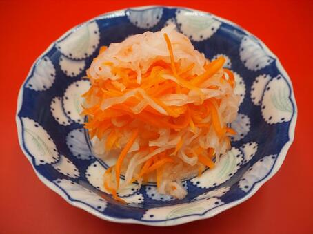 なます・自家製おせち料理 おせち料理,なます,大根の写真素材