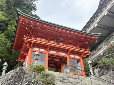 世界遺産・熊野那智大社 熊野那智大社,那智の滝,熊野三山の写真素材