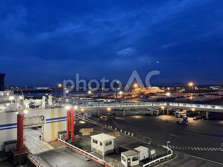 高いところから見た夜景 夜景,夜,風景の写真素材