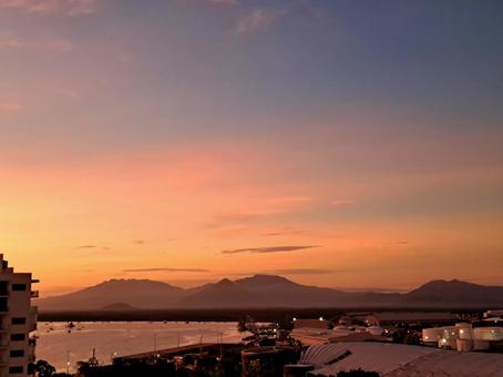 Cairns sunrise, JPG