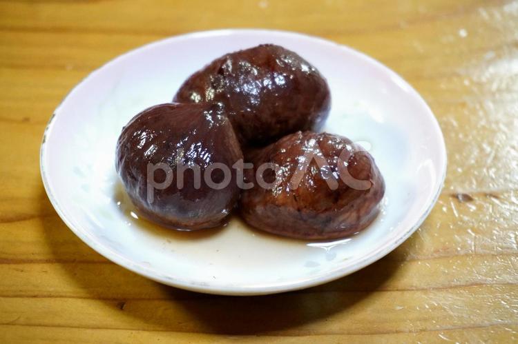 栗の渋皮煮　3個 栗の渋皮煮,栗,渋皮煮の写真素材