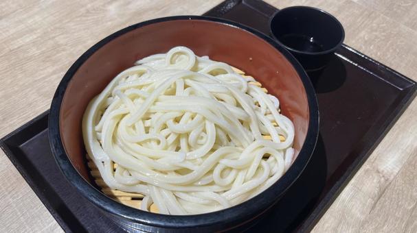 ざるうどん(斜めから) ざるうどん(斜めから) うどん,ざるうどん,つけ汁の写真素材