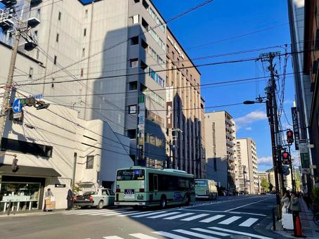 京都駅前塩小路通 京都市,塩小路通,塩小路町の写真素材