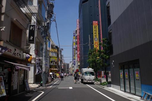 秋葉原2025夏 ジャンク通りにて 秋葉原2025夏 ジャンク通りにて 秋葉原,電気街,看板の写真素材