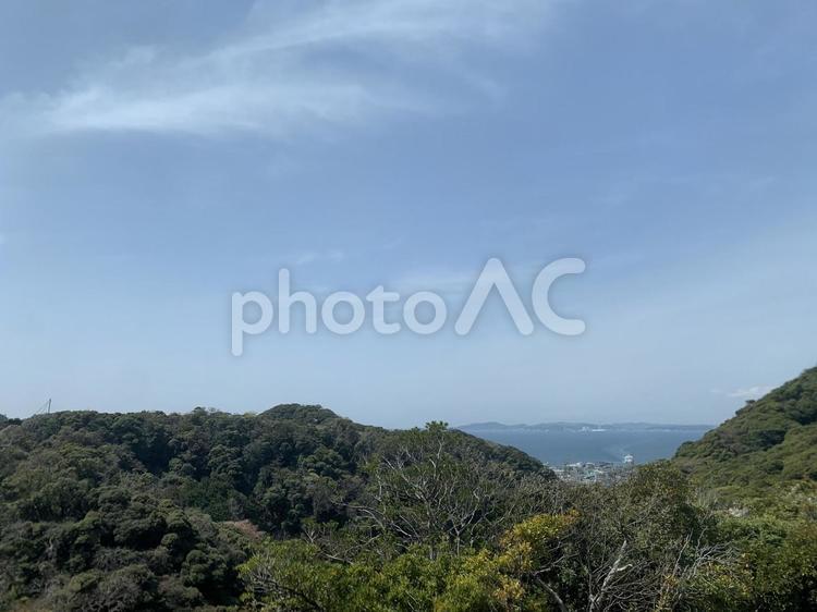 春の山々と海を見渡す展望風景 春,山,展望の写真素材