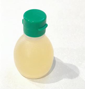 レモン果汁 レモン果汁,レモン,檸檬の写真素材
