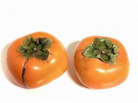 柿ふたつ 柿,食べ物,果物の写真素材