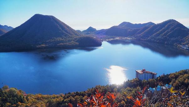 榛名富士と榛名湖 紅葉,アウトドア,登山の写真素材