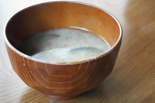お味噌汁の写真
