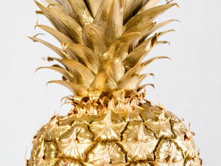 金のパイナップル 金のパイナップルの写真