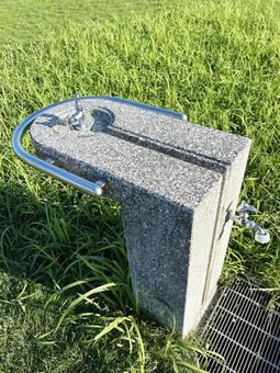公園の水飲み場 公園の水飲み場の写真