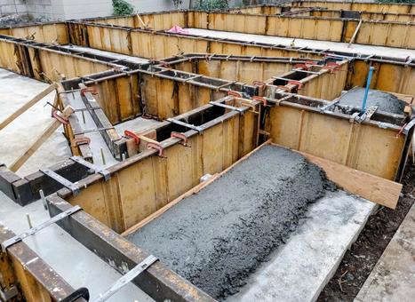 建物の基礎工事④ 土台,木,べた基礎の写真素材