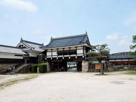 【風景写真】広島城の風景 【風景写真】広島城の風景 広島城,城,櫓の写真素材
