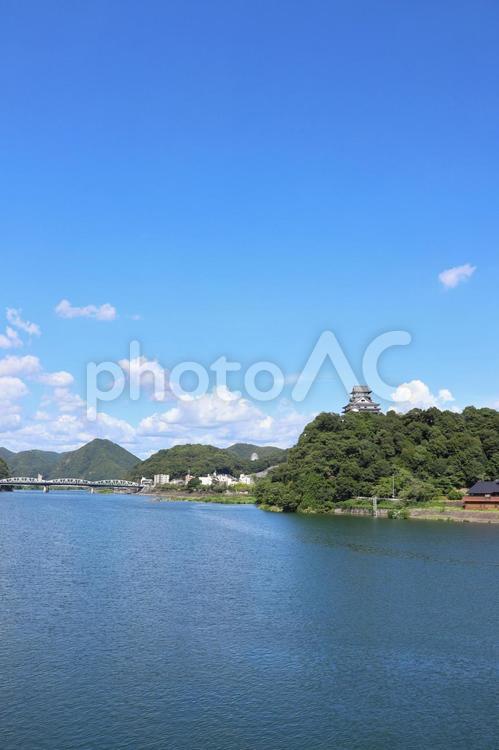 ７月下旬の国宝犬山城の天守と木曽川 犬山城,天守,城の写真素材