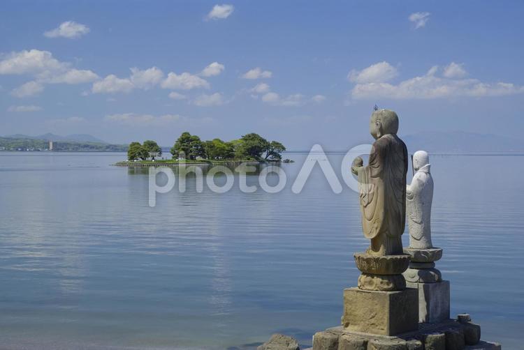 宍道湖の嫁ヶ島と袖師地蔵 宍道湖,嫁ヶ島,袖師地蔵の写真素材