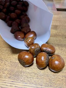 天津甘栗 栗,マロン,天津甘栗の写真素材