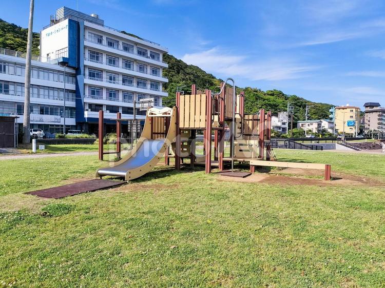 まどが浜海遊公園の遊具　すべり台 まどが浜海遊公園,遊具,すべり台の写真素材