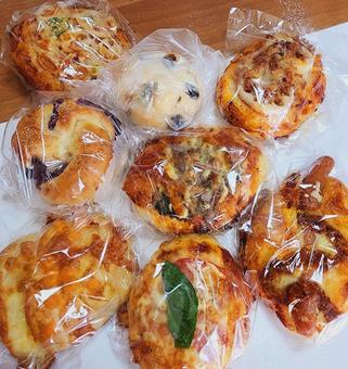 Bakery Bakery ピザ,あんぱん,天然酵母パンの写真素材