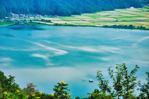 賤ヶ岳 風景 山頂,グリーン,晴れの写真素材