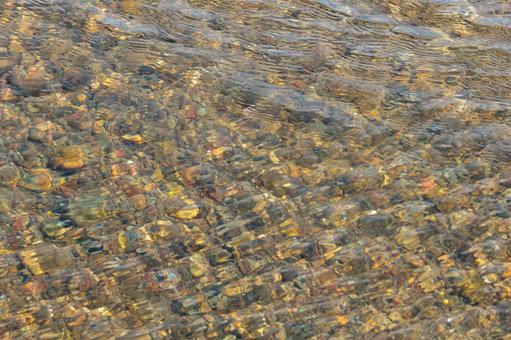 The river water is crystal clear all the way to the bottom, chuan, natural, clear stream, JPG