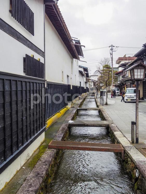 【岐阜県】飛騨市・瀬戸川と白壁土蔵街 飛騨古川,白壁土蔵街,瀬戸川の写真素材