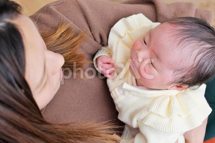 ママと赤ちゃん 赤ちゃん,baby,乳児の写真素材
