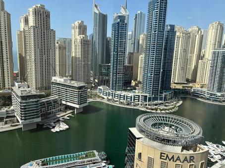 ドバイマリーナの景色 ドバイマリーナの景色 ドバイ,マリーナ,摩天楼の写真素材