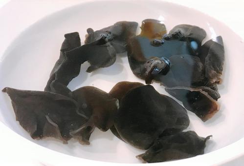 きくらげ戻し きくらげ戻し,乾燥きくらげ,乾燥キクラゲの写真素材