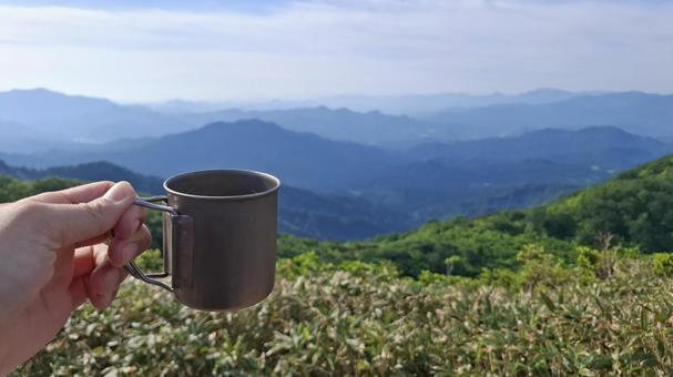 山頂で飲むコーヒー 山頂,頂上,休憩の写真素材