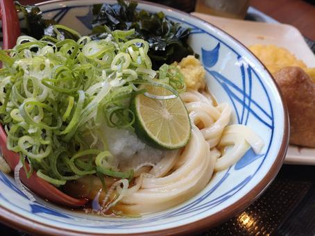 うどん うどん ランチ,おいしい,ご飯の写真素材