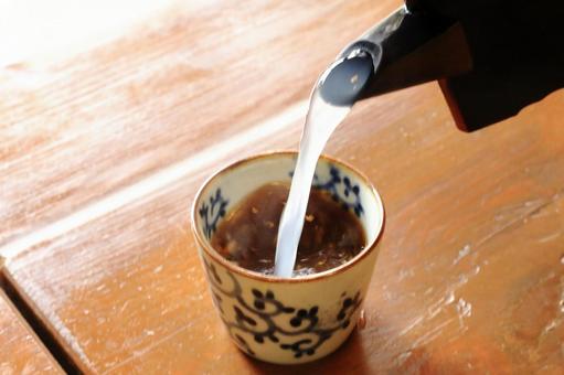山形でそば湯 日本料理,山形,湯呑の写真素材