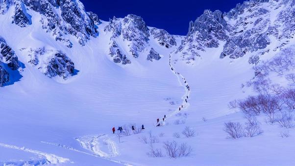 冬の木曽駒ヶ岳・千畳敷カール 冬の木曽駒ヶ岳・千畳敷カール 雪山,木曽駒ヶ岳,千畳敷の写真素材