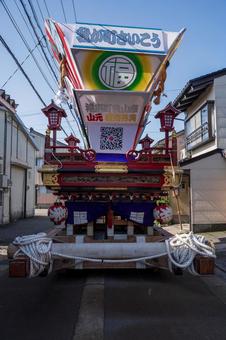 祭りの山車 祭りの山車の写真