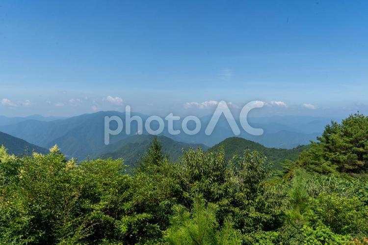 奈良　玉置神社駐車場からの紀伊山地 紀伊山地,玉置山,冷水山の写真素材