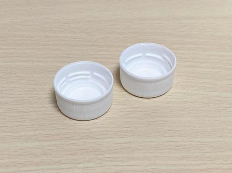 ペットボトルの蓋2 ペットボトルの蓋2 蓋,ペットボトル,白の写真素材