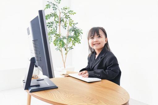 ライフスタイル ライフスタイル ol,女の子,初体験の写真素材