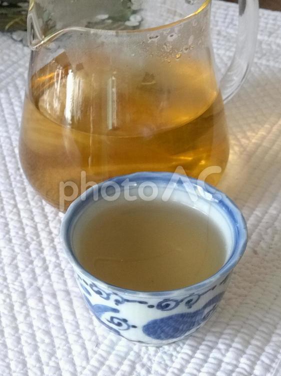 染付でティータイム 茶碗,テーブルウェア,ガラスの写真素材