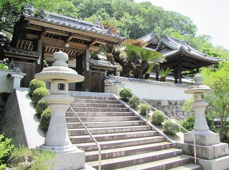 【風景写真】地蔵院(広島県尾道市)の風景 【風景写真】地蔵院(広島県尾道市)の風景の写真