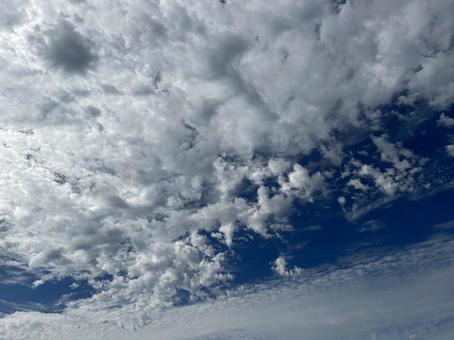 雲いっぱいの空 雲いっぱいの空の写真