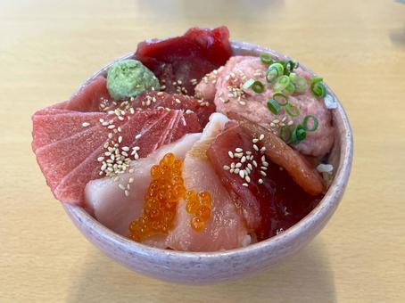 海鮮丼 海鮮丼の写真