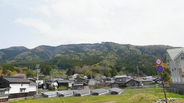 敦賀市横浜から見た山々 敦賀市横浜から見た山々の写真