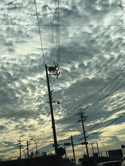 夕映えと電柱 夕映えと電柱の写真