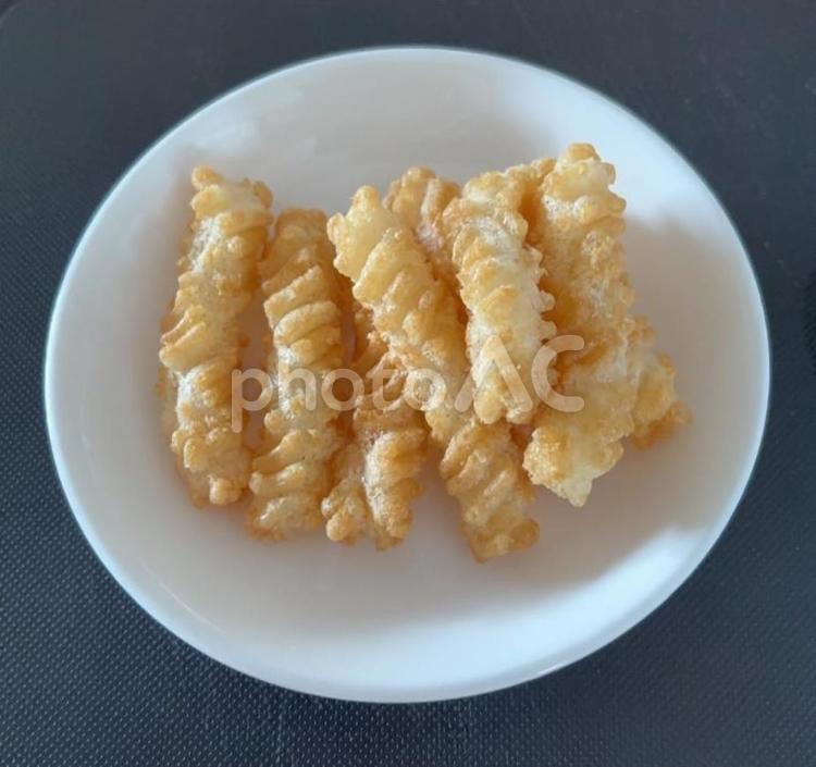 R7.7.17　ひねり揚げわさびマヨ風味 お菓子,ひねり揚げ,わさびの写真素材
