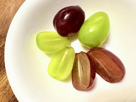 2色の葡萄 02 葡萄,ぶどう,果物の写真素材