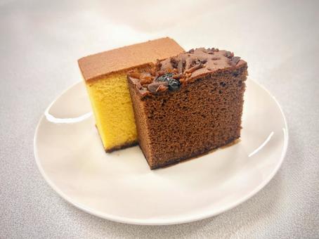 Two types of castella, JPG