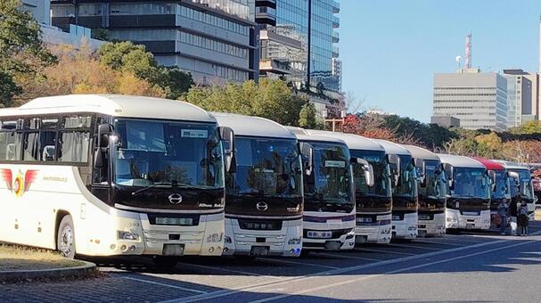 観光バス 観光バス,駐車場,晴れの写真素材