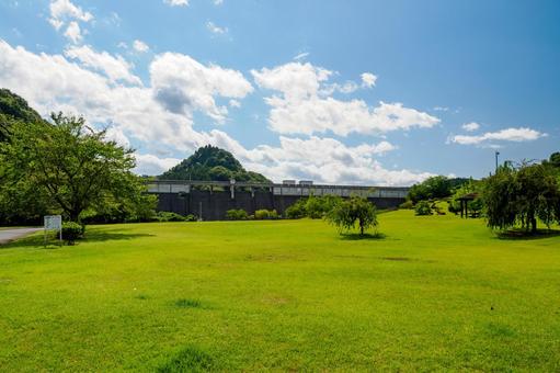 宮床ダムの風景⑻ 宮床ダムの風景⑻ ダム,宮床ダム,湖畔公園の写真素材