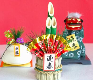 正月の小物たち① 正月,門松,鏡餅の写真素材