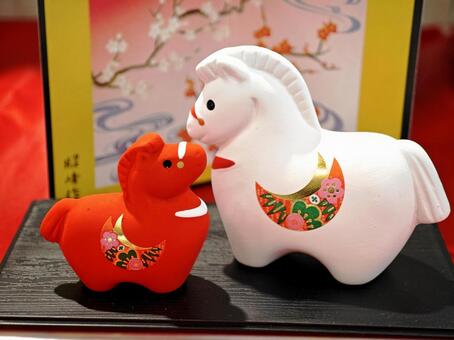 午の親子　置き物 年賀,十二支,干支の写真素材